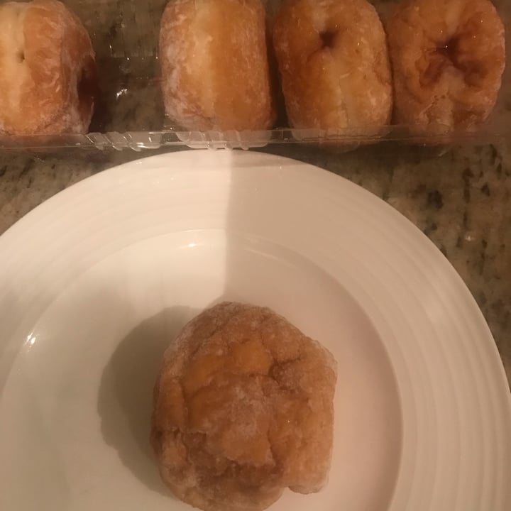 photo of Wicked Jazzy Jam Doughnuts shared by @debralovesveg on  09 Jan 2023 - review