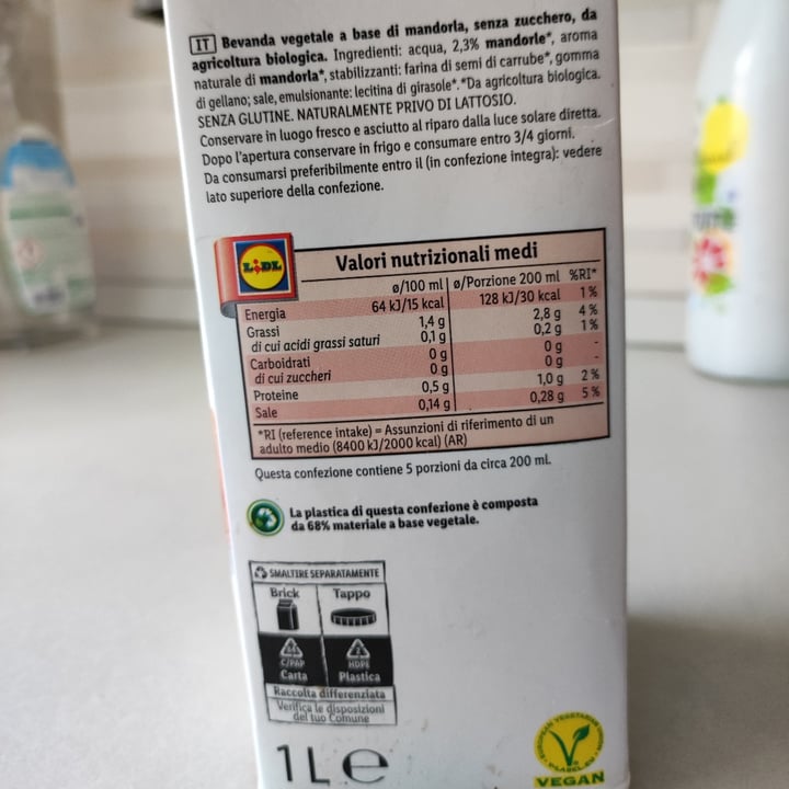 photo of Vemondo Latte di Mandorla shared by @steffa91 on  30 Jul 2023 - review