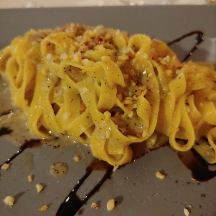 photo of Trattoria al Pirio Tagliatelle Di Mais Con Aglio Nero, Liquirizia E Nocciole shared by @giu981 on  05 Jun 2023 - review