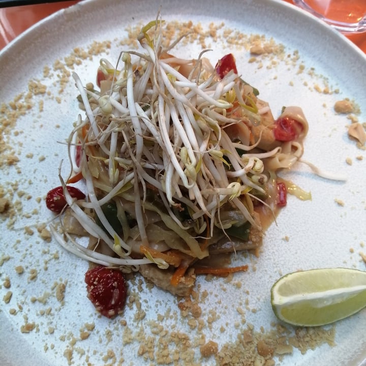 photo of Sementis Vegan Pad Thai shared by @anthe on  15 Aug 2023 - review