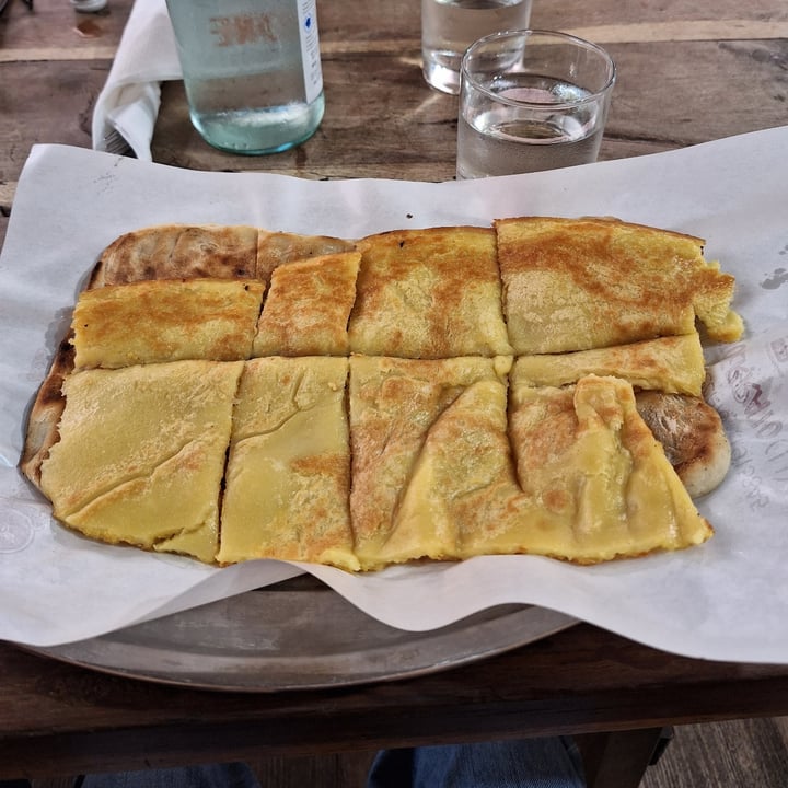 photo of Pizzeria Il Castagnacciaio schiaccina con torta di ceci shared by @sartina on  10 Jun 2023 - review