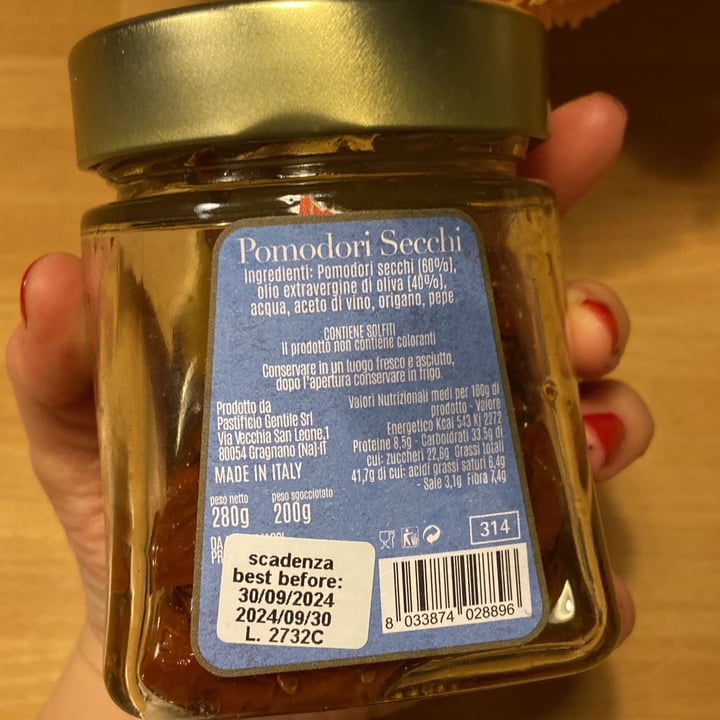 photo of Conserve di Napoli Pomodori secchi in Olio Extravergine Di Oliva shared by @emmapicchianti on  16 Mar 2023 - review