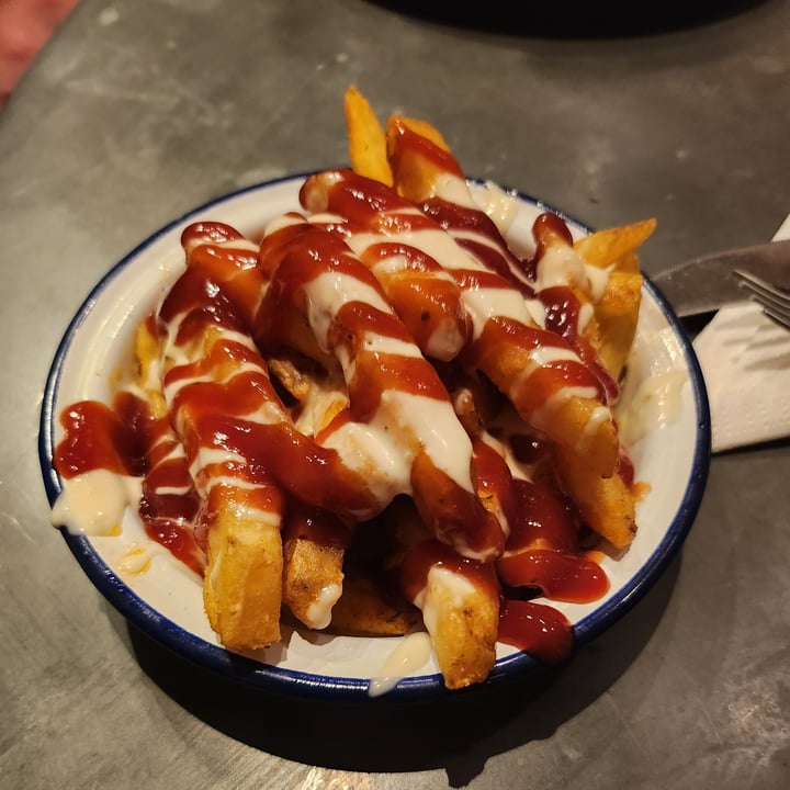 photo of The Golden Fleece Jerk Fries shared by @christina87 on  08 Feb 2023 - review