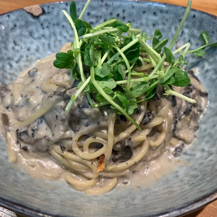 photo of Genius Central Singapore Creamy Mushroom Pasta shared by @huanglee on  25 Mar 2023 - review