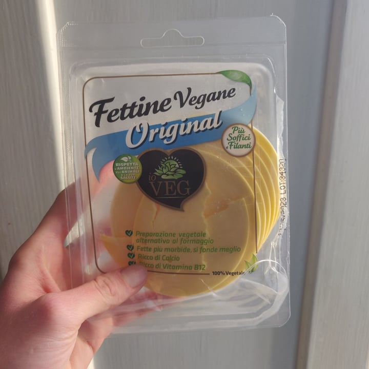 photo of ioVEG Fettine vegane Original shared by @ermi96 on  04 Jan 2023 - review