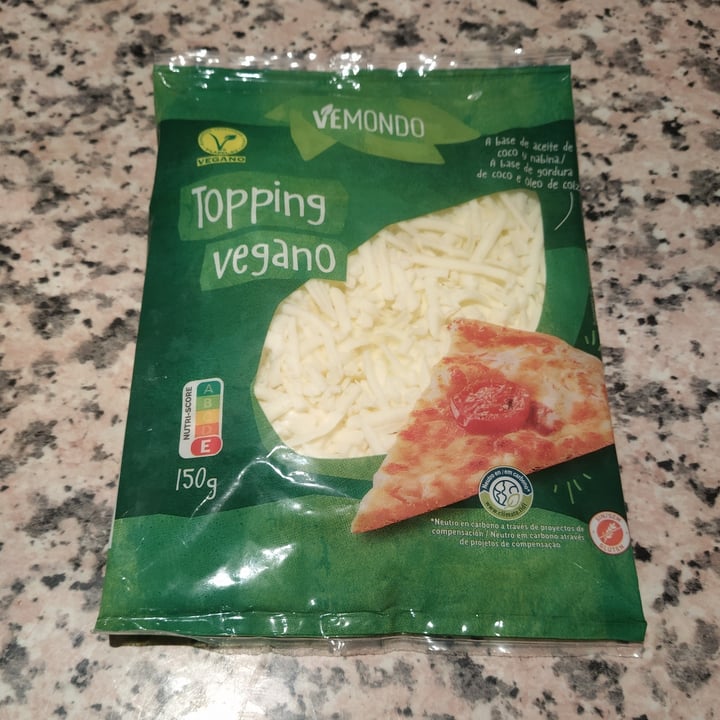 photo of Lidl topping vegano shared by @martafort on  23 Feb 2023 - review