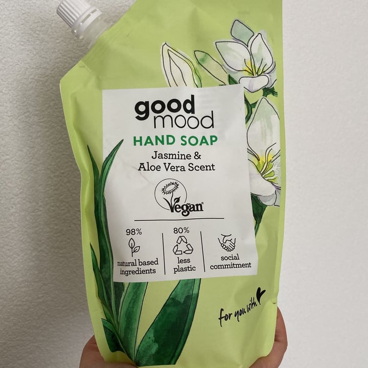 photo of Good mood Gel para Ducha Vegano shared by @oxymora on  10 Apr 2023 - review