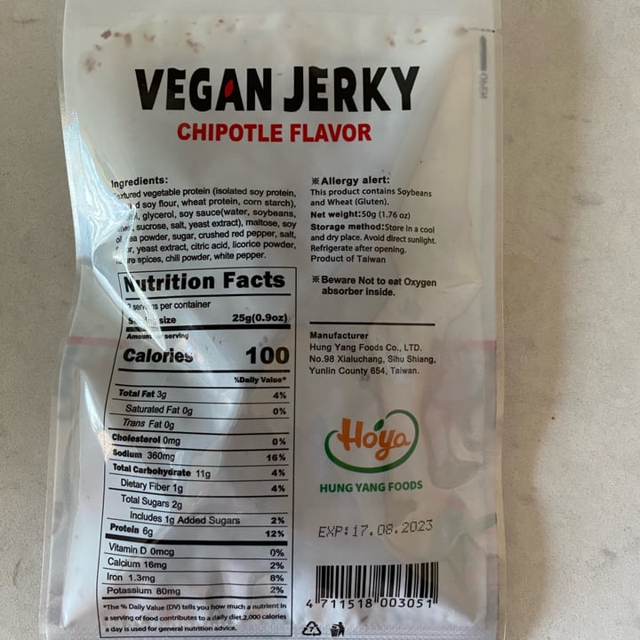 photo of Hoya Vegan Jerky Chipotle Flavour shared by @neale on  23 Apr 2023 - review