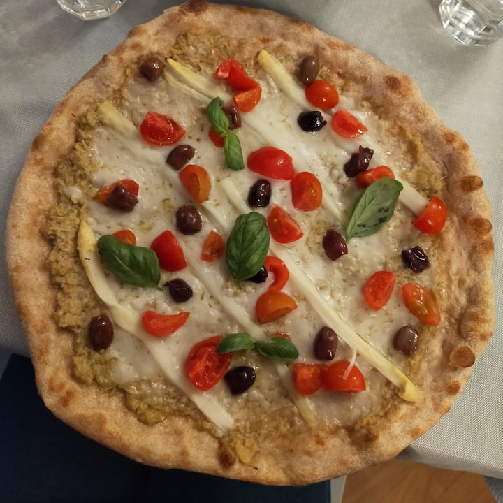 photo of Pizzeria Calicò Vegan 4 shared by @lisabonisiol on  23 Apr 2023 - review