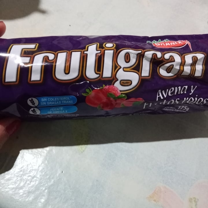 photo of Frutigran Frutos rojos shared by @melipetrucelli on  18 Jun 2023 - review
