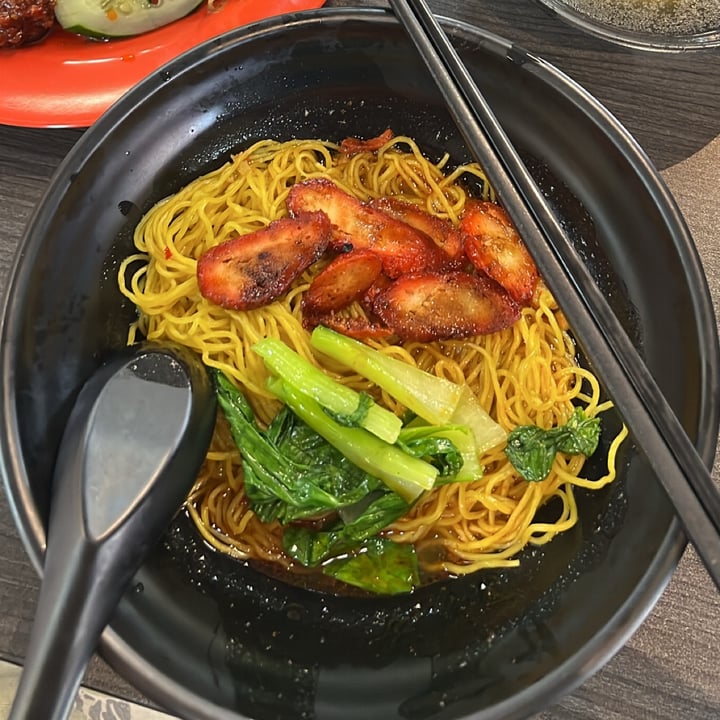 photo of Makan Vegan 斋这里 Syed Alwi Vegetarian Wanton Noodle Dry shared by @nosaltypopcorn on  04 Jan 2023 - review
