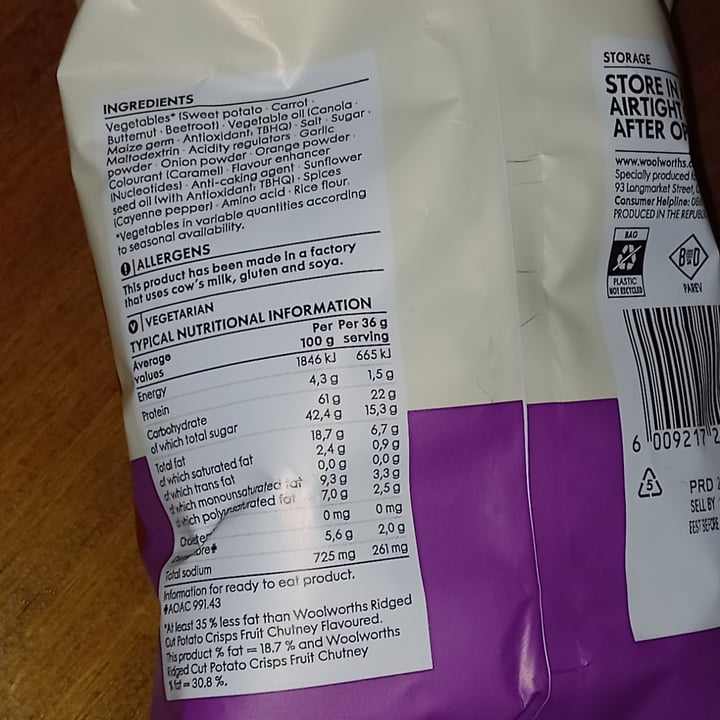 photo of Woolworths Food Veggie Crisps Fruit Chutney Flavoured Mixed Vegetable Crisps shared by @ronelle on  24 Apr 2023 - review