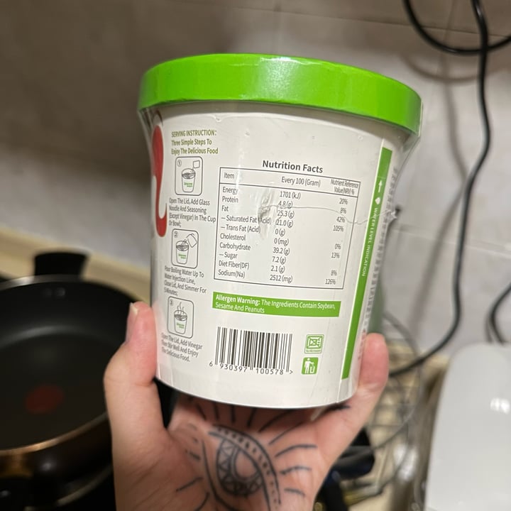 photo of Zheng Wen  正文 Vegan Instant Hot & Sour Glass Noodles shared by @dafnelately on  22 May 2023 - review