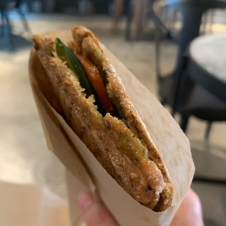 photo of JOE & THE JUICE VAVO Sandwich (Vegan Avocado) shared by @samanthab3 on  13 Jun 2023 - review