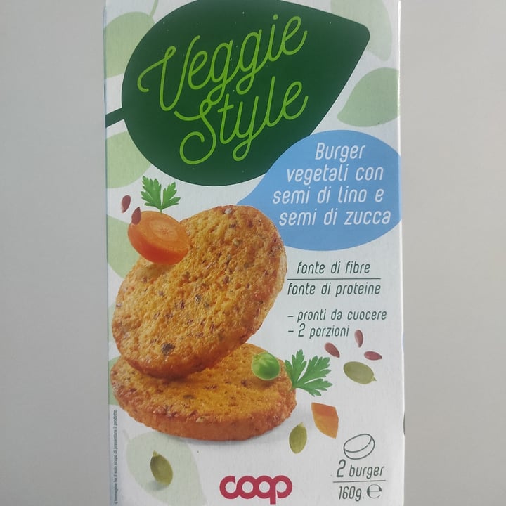 photo of Veggie Style (COOP) Burger Vegetali Con Semi Di Lino E Zucca shared by @scatolettadiceci on  13 Mar 2023 - review