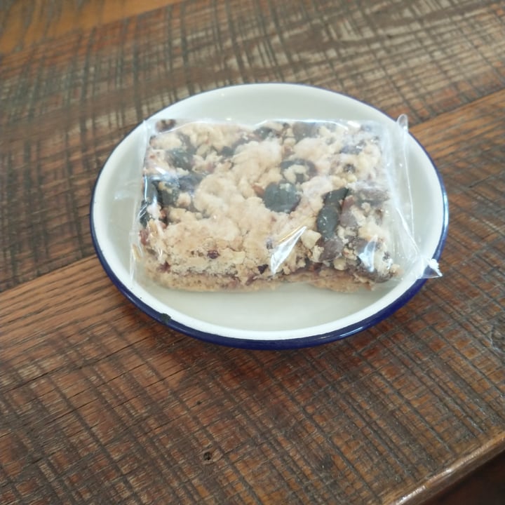 photo of Decade Vegan Oat Bar shared by @6onnie on  06 Mar 2023 - review