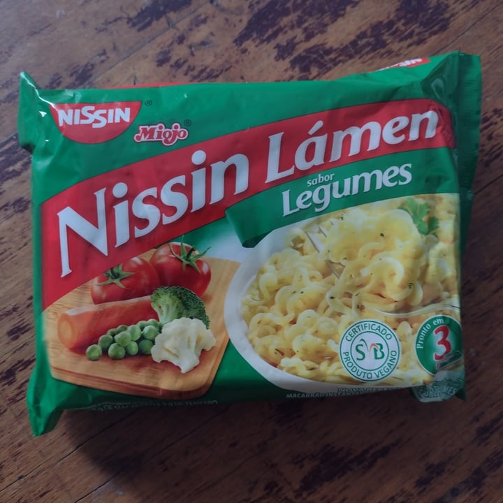 photo of Nissim Lamem Miojo Nissin Lamen sabor Legumes shared by @nedinedis on  18 Jun 2023 - review