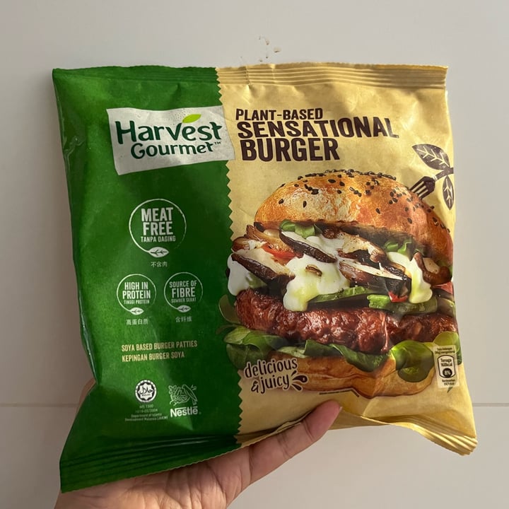 photo of Harvest Gourmet Sensational Burger shared by @soy-orbison on  16 Jun 2023 - review