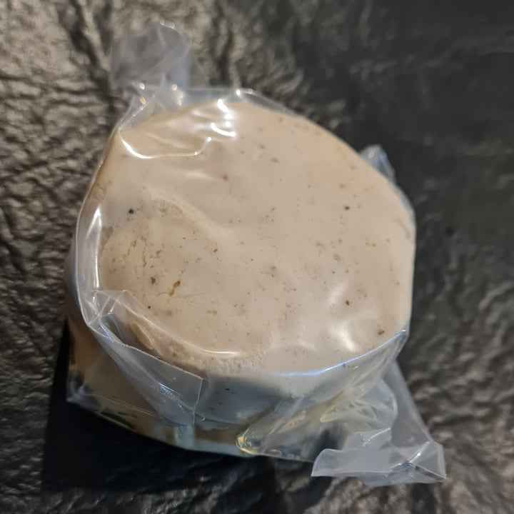 photo of QU Queso Ahumado Natural shared by @joanazarena on  19 Jun 2023 - review