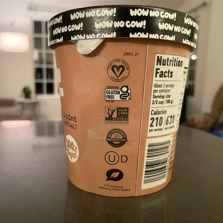 photo of Oatly Coffee frozen dessert shared by @claudiad on  19 Mar 2023 - review