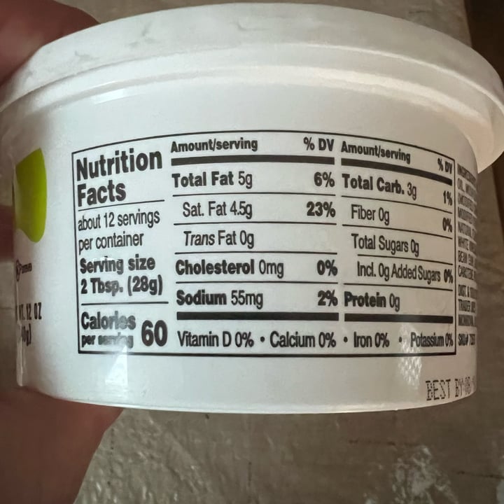 photo of Trader Joe's Vegan Sour Cream Alternative shared by @annettej on  03 Jun 2023 - review