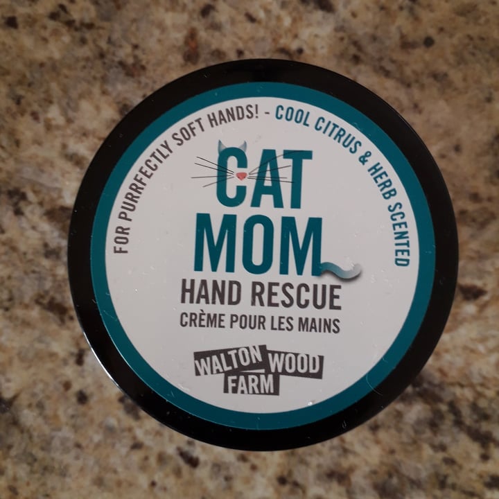 photo of Walton wood farm Cat Mom Hand Rescue shared by @samimogs on  31 May 2023 - review