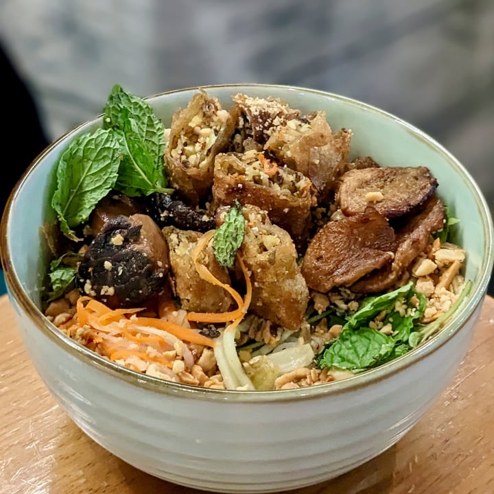 photo of The Kind Bowl BBQ Delight shared by @xinru-t on  12 Apr 2023 - review
