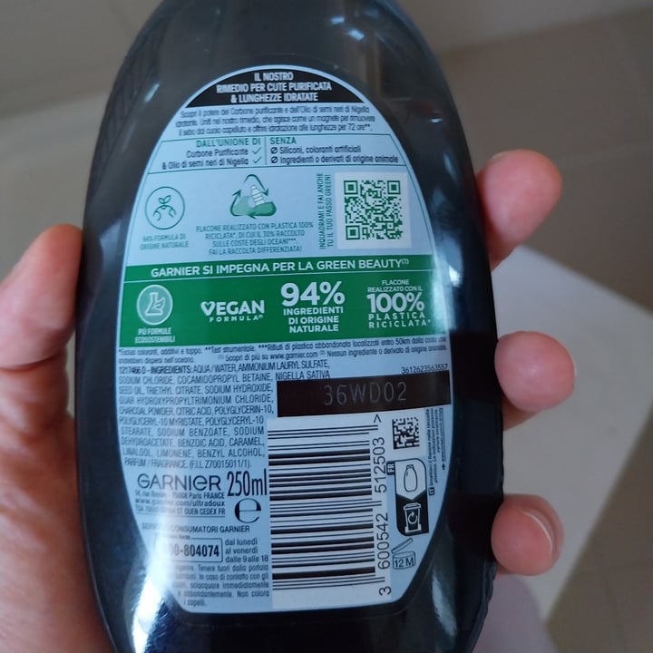 photo of Garnier Shampoo Carbone Magnetico shared by @francescaclaudia99 on  10 Aug 2023 - review