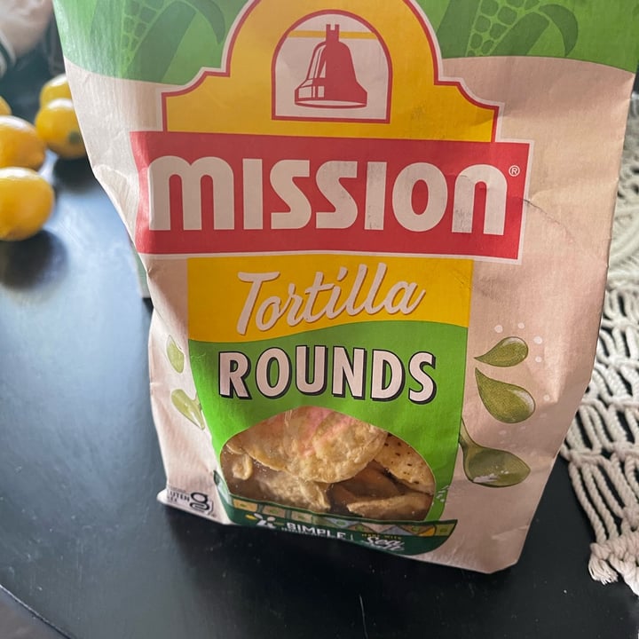 photo of Mission Foods tortilla rounds shared by @ae31 on  14 Apr 2023 - review