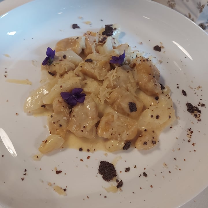 photo of Osteria Casa Mia di Dri Walter gnocchi di batata con asparagi shared by @dargina90 on  19 Mar 2023 - review