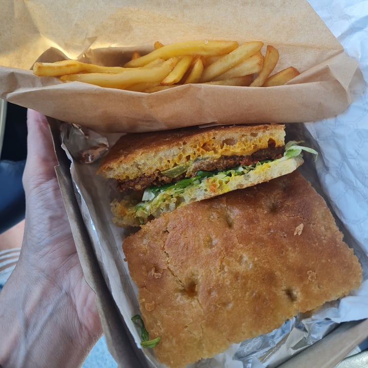 photo of Sparkbake Bistro Grilled Mariana On Foccacia Bread shared by @notjustforvegans on  10 Jan 2023 - review