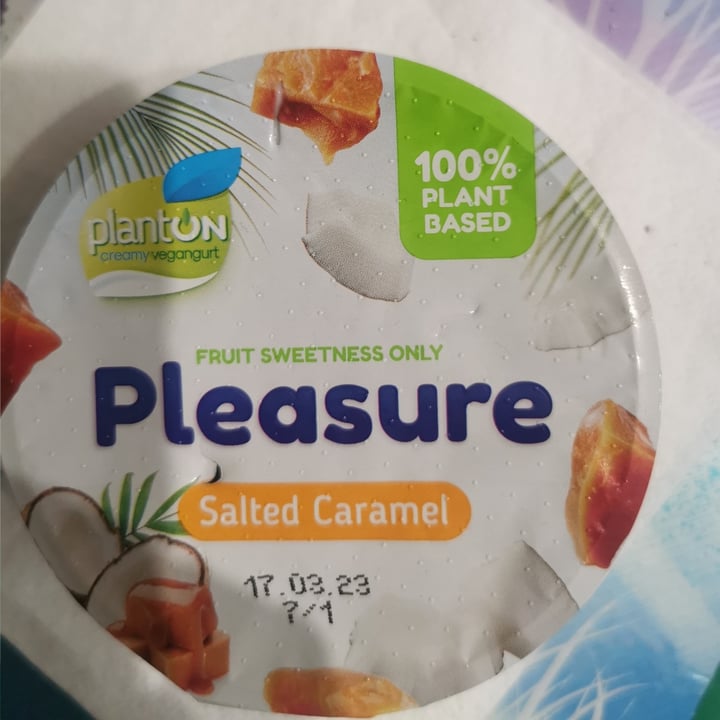 photo of planton pleasure yogurt caramello Salato shared by @pulcetta16 on  26 Feb 2023 - review