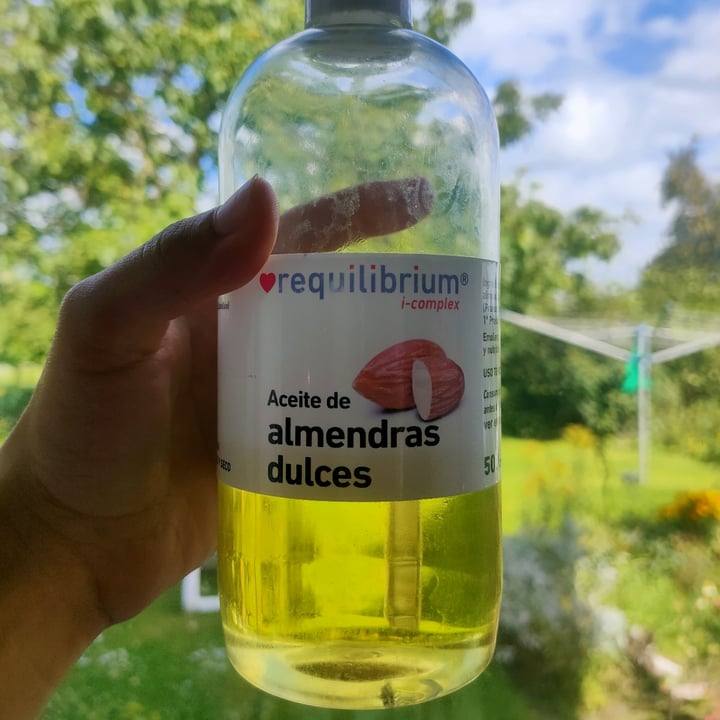 photo of Requilibrum aceite de almendras dulces shared by @eloian on  07 Aug 2023 - review