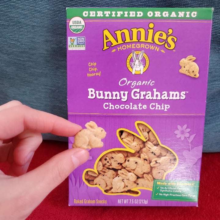 photo of Annie’s Organic Chocolate Chip Bunny Grahams shared by @ashwickety on  25 Feb 2023 - review