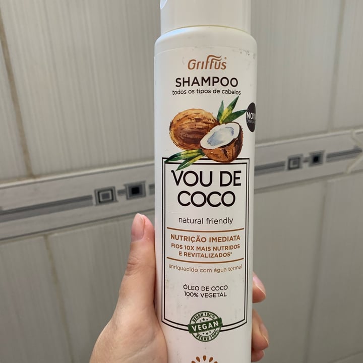photo of Griffus Shampoo Vou De Coco shared by @monike87 on  03 Jun 2023 - review