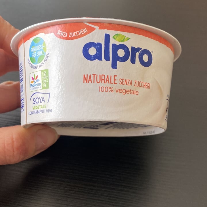 photo of Alpro Alpro yogurt di soya shared by @ema79 on  04 Apr 2023 - review