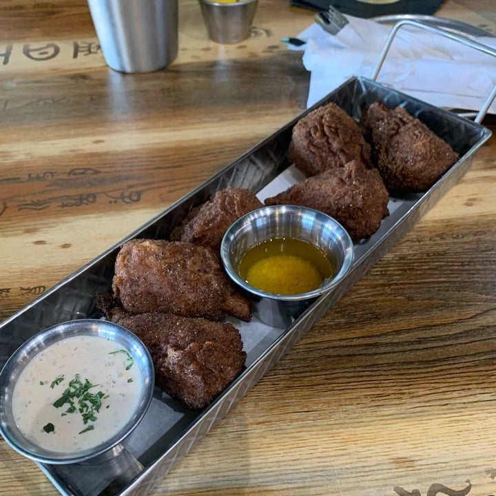 photo of Pythagoras Chicken wings shared by @cayo on  07 Jul 2023 - review