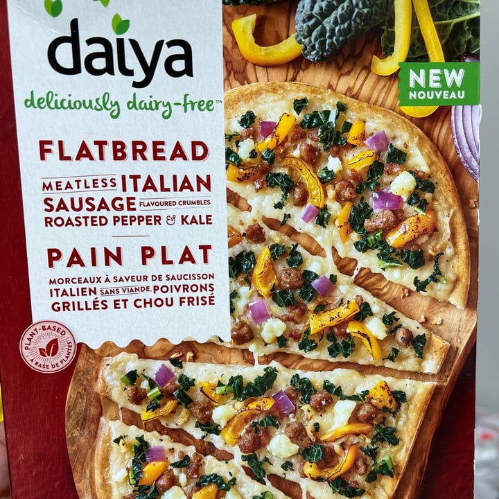 photo of Daiya Flatbread Meatless Italian Sausage Style Crumbles, Roasted Pepper & Kale shared by @brendavalrin on  08 Jan 2023 - review