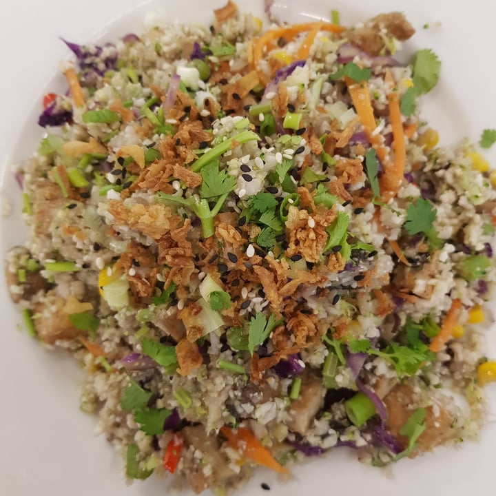 photo of Naked Earth Cafe Cauliflower ‘Fried Rice’ shared by @shanna on  06 Jan 2023 - review