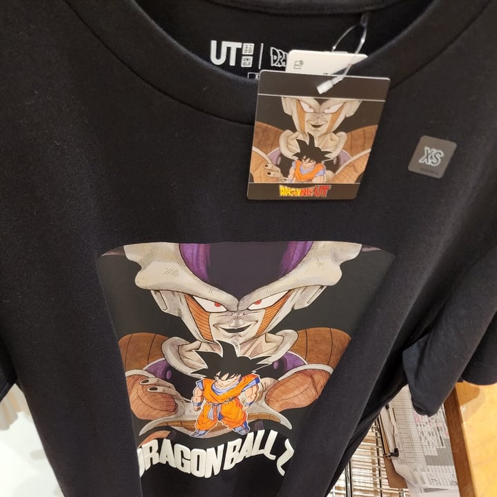 photo of Uniqlo Dragonball Z t-shirt shared by @teamaldous on  20 Jul 2023 - review