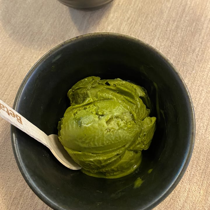 photo of Comeco Foods Gelato (Matcha Flavour) shared by @blacklilyleaf on  18 Feb 2023 - review