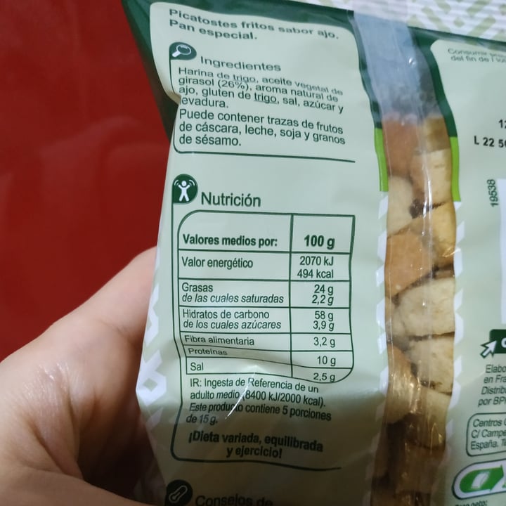 photo of Carrefour Picatostes Fritos Sabor Ajo shared by @ornitorrincavegana on  21 Jan 2023 - review