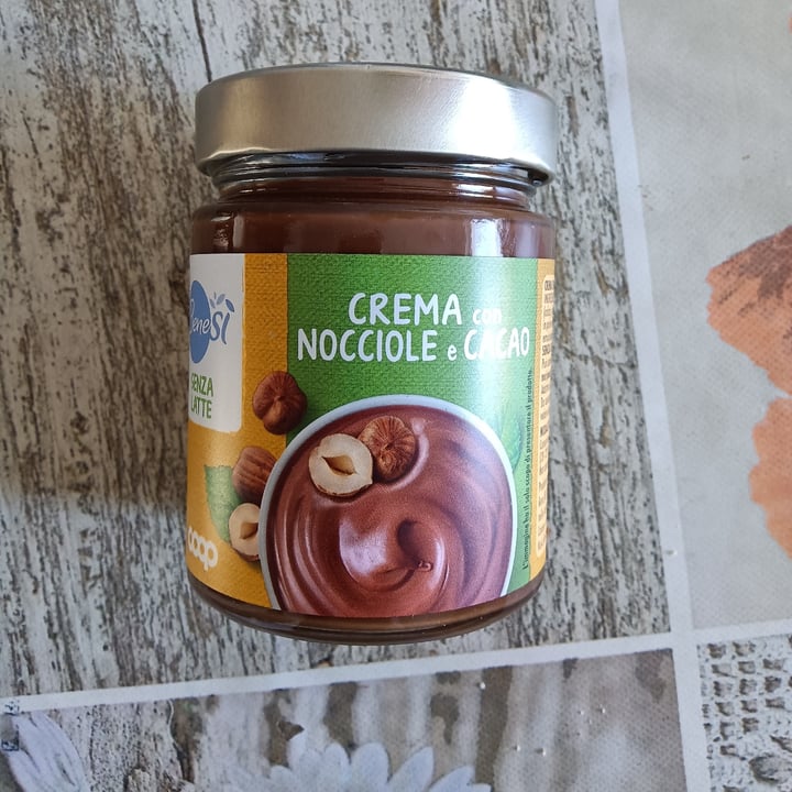 photo of Bene.Si coop Crema Con Nocciole E Cacao shared by @danielecicala97 on  27 Mar 2023 - review