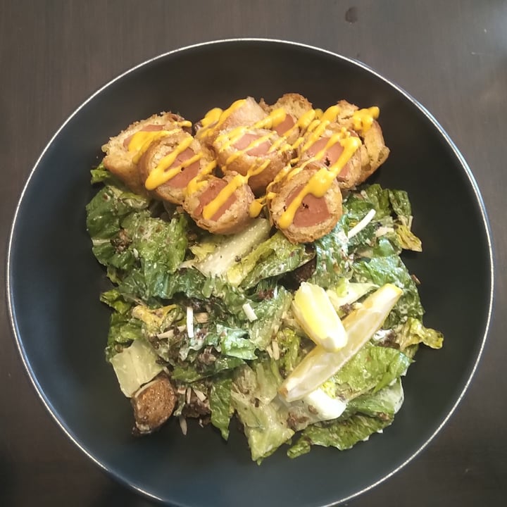 photo of SAUG.E cuisine végane Salade César Avec Extra Pogo shared by @yogacat on  30 Apr 2023 - review