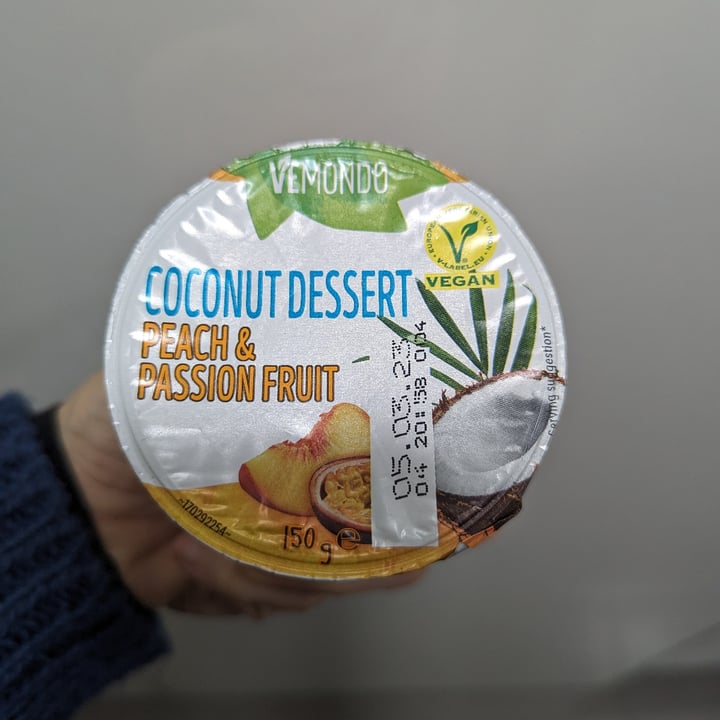 photo of Vemondo Coconut dessert Peach And Passion Fruit shared by @vanessaprats on  30 Jan 2023 - review
