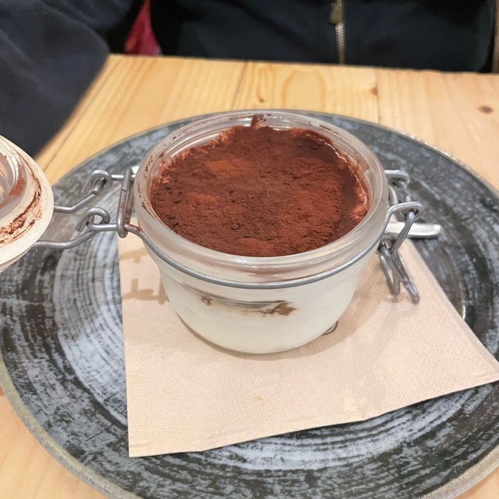 photo of ...IDEM CON PATATE Tiramisù shared by @darthmoony on  01 Apr 2023 - review