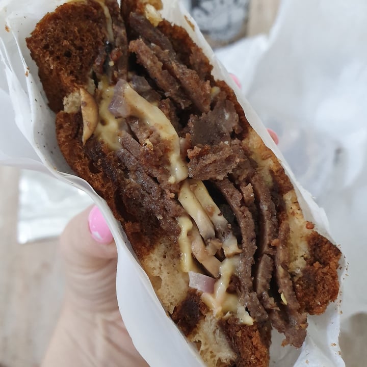 photo of Ben & Esther’s Vegan Delicatessen Benny’s Brisket Deli Sandwich shared by @anistavrou on  22 Feb 2023 - review