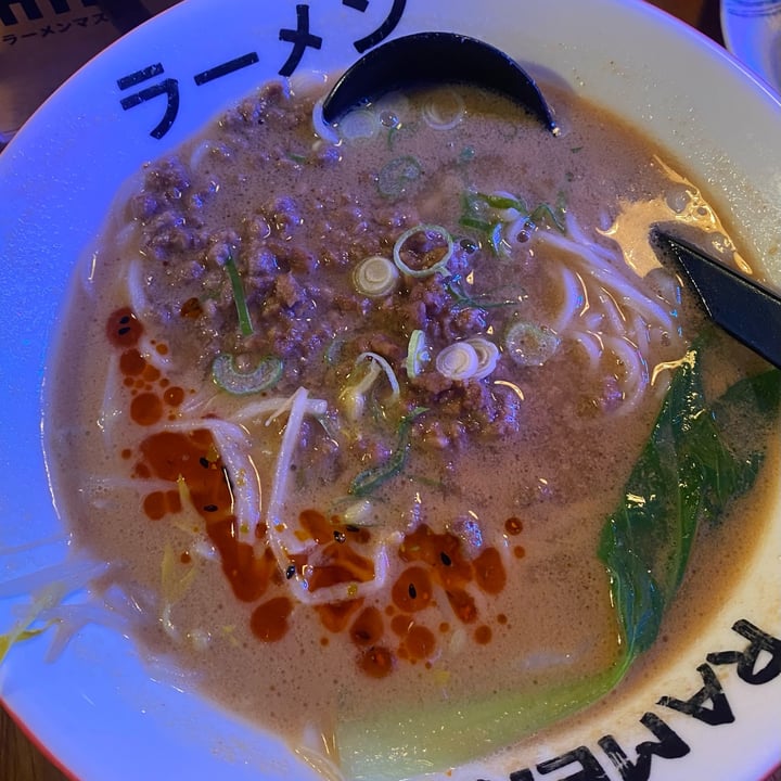 photo of Ramen Shifu Ramen Tan-Tan Vegano shared by @martinyague on  25 Feb 2023 - review