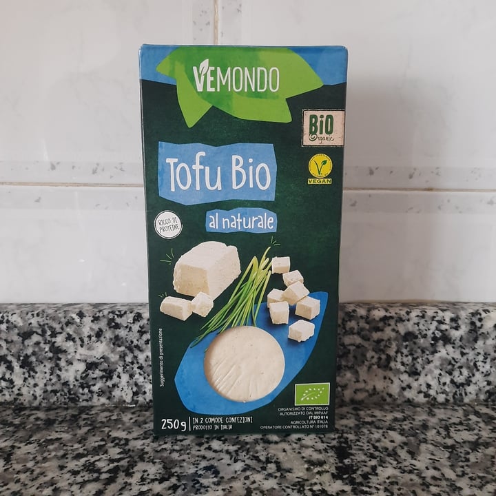 photo of Vemondo Tofu Bio al naturale shared by @cestpomme on  31 May 2023 - review