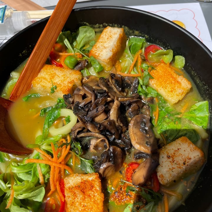 photo of wagamama - Valmontone Outlet kare burosu shared by @britts on  01 May 2023 - review